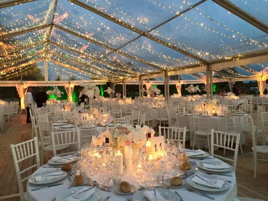 Toit cristal avec guirlande lumineuse